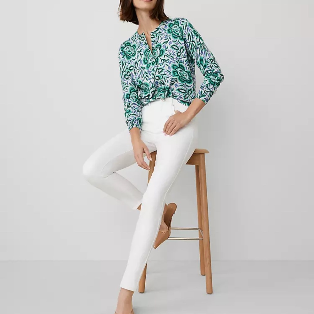 NWT Ann Taylor Curvy Sculpting Pocket High Rise Skinny Jeans in White - Sz. 18